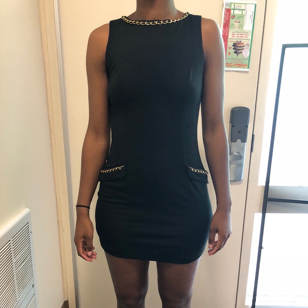 LITTLE BLACK DRESS